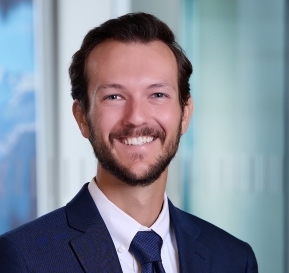 Ian Eklin headshot